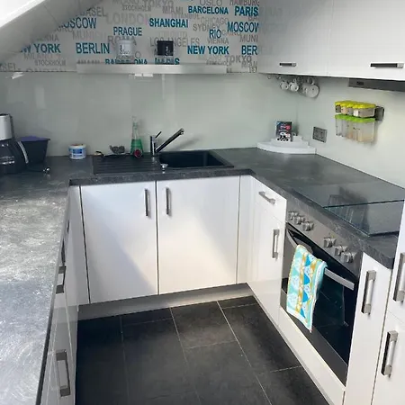 Moderne Ferienwohnung Neckarschleife Mit Klimaanlage Kirchheim am Neckar Buitenkant foto