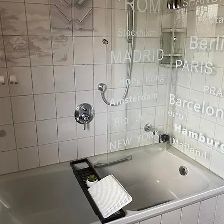Moderne Ferienwohnung Neckarschleife Mit Klimaanlage Kirchheim am Neckar Buitenkant foto