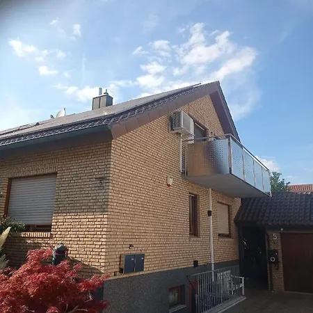 Moderne Ferienwohnung Neckarschleife Mit Klimaanlage Kirchheim am Neckar Buitenkant foto